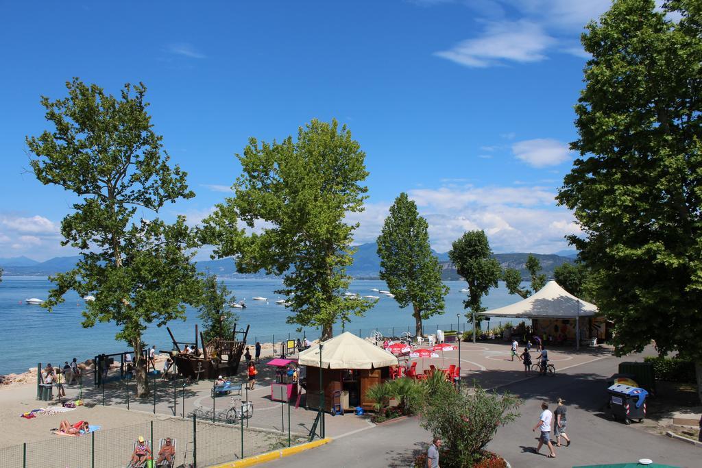 Camping Cisano - San Vito バルドリーノ エクステリア 写真