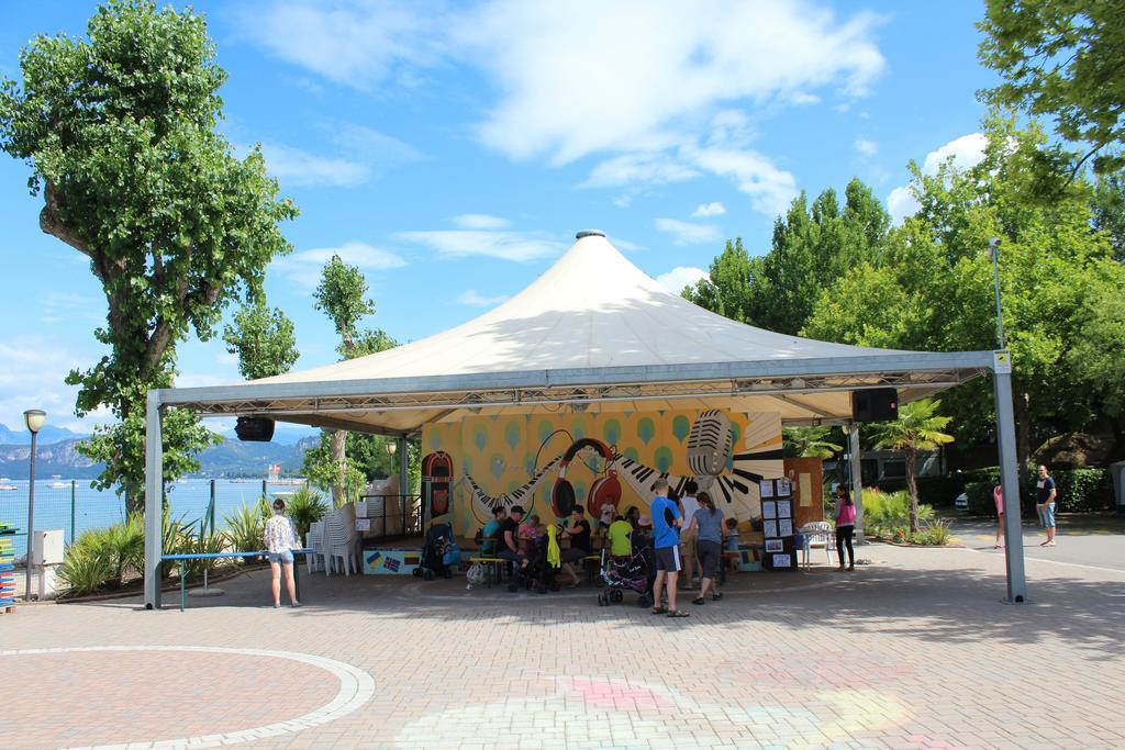 Camping Cisano - San Vito バルドリーノ エクステリア 写真
