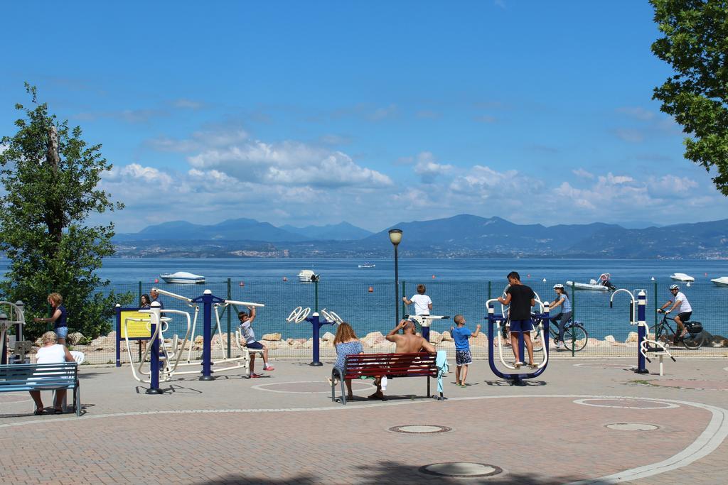 Camping Cisano - San Vito バルドリーノ エクステリア 写真